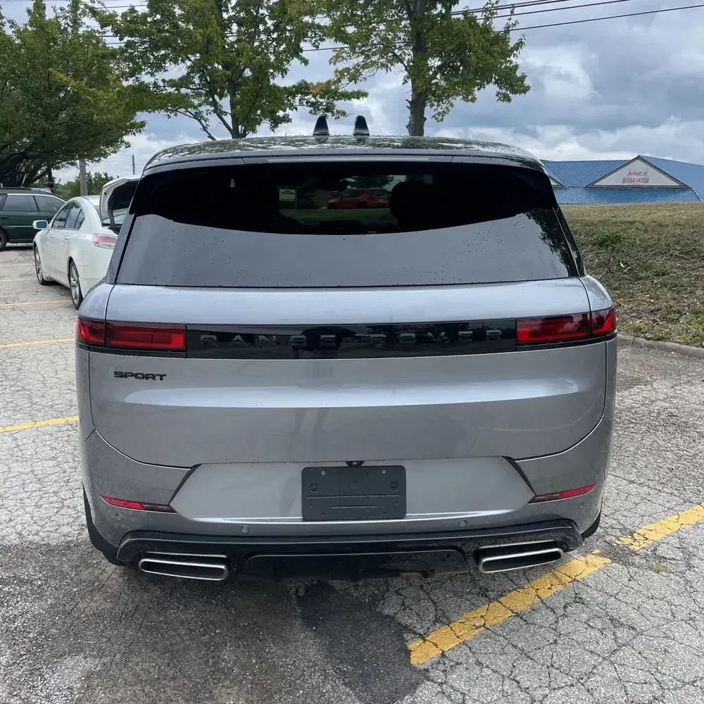 2025 Land Rover Range Rover Sport Dynamic SE P400