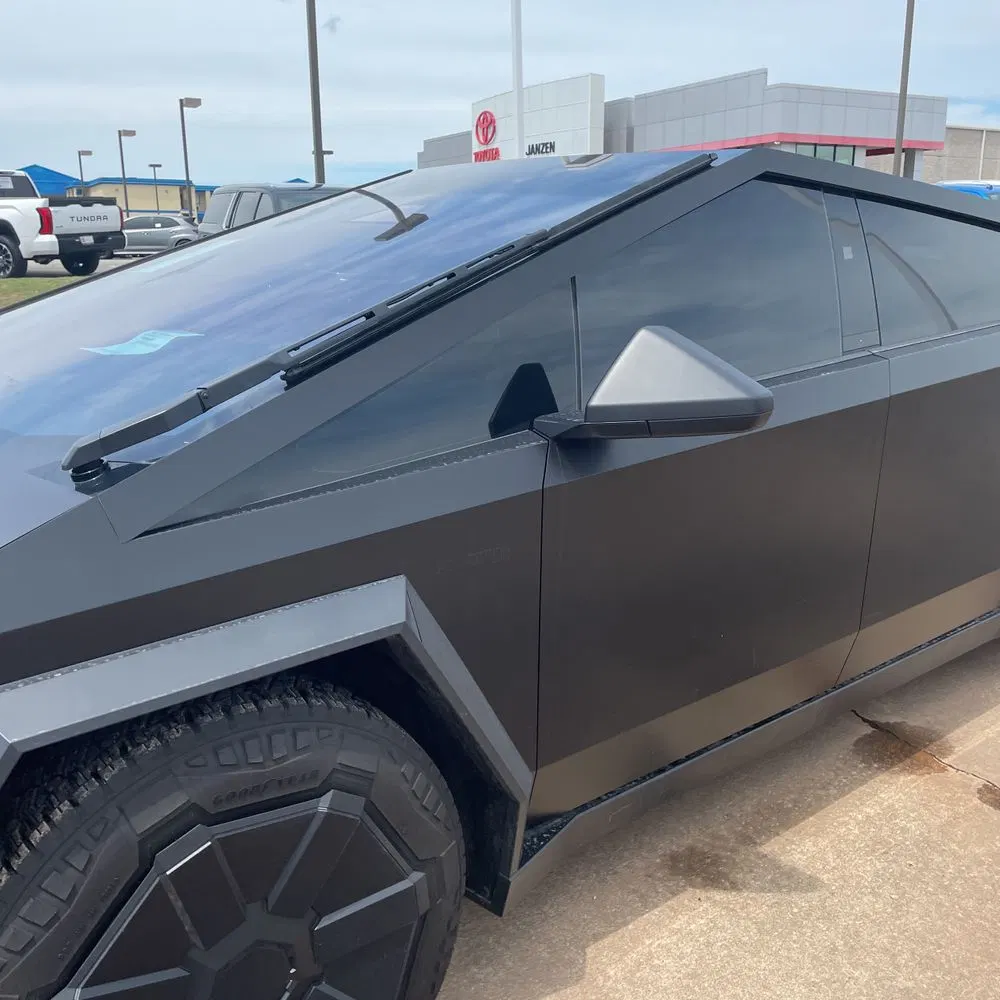 2024 Tesla Cybertruck Base