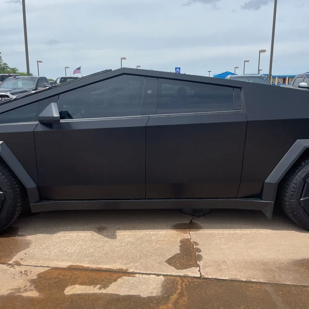 2024 Tesla Cybertruck Base