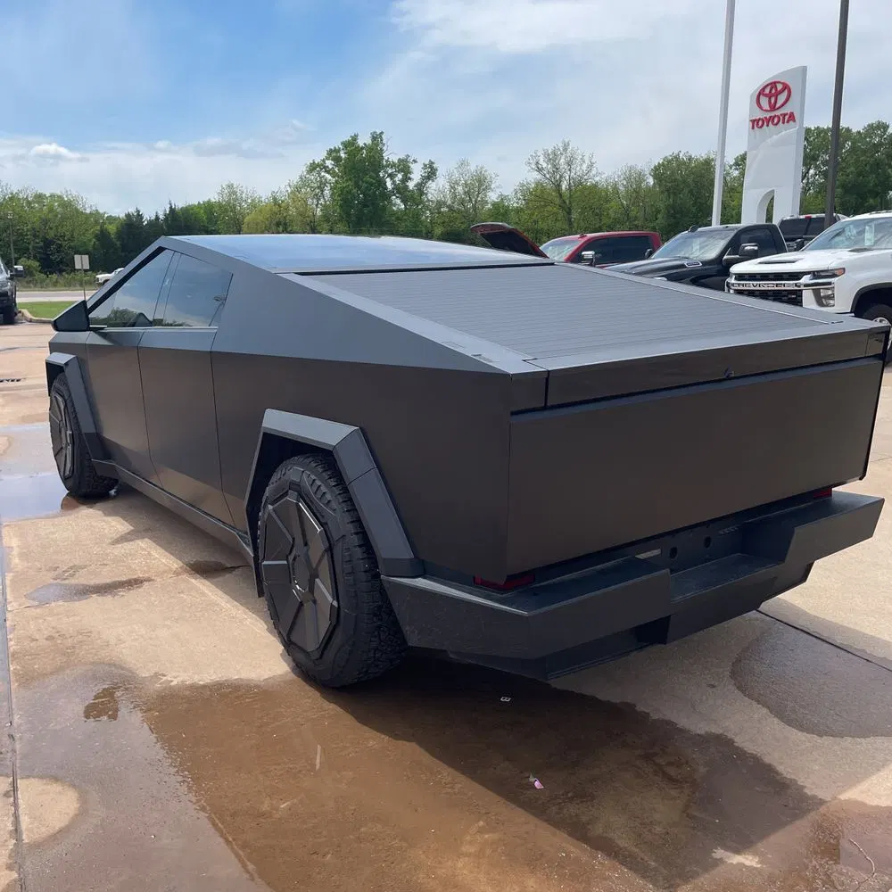 2024 Tesla Cybertruck Base