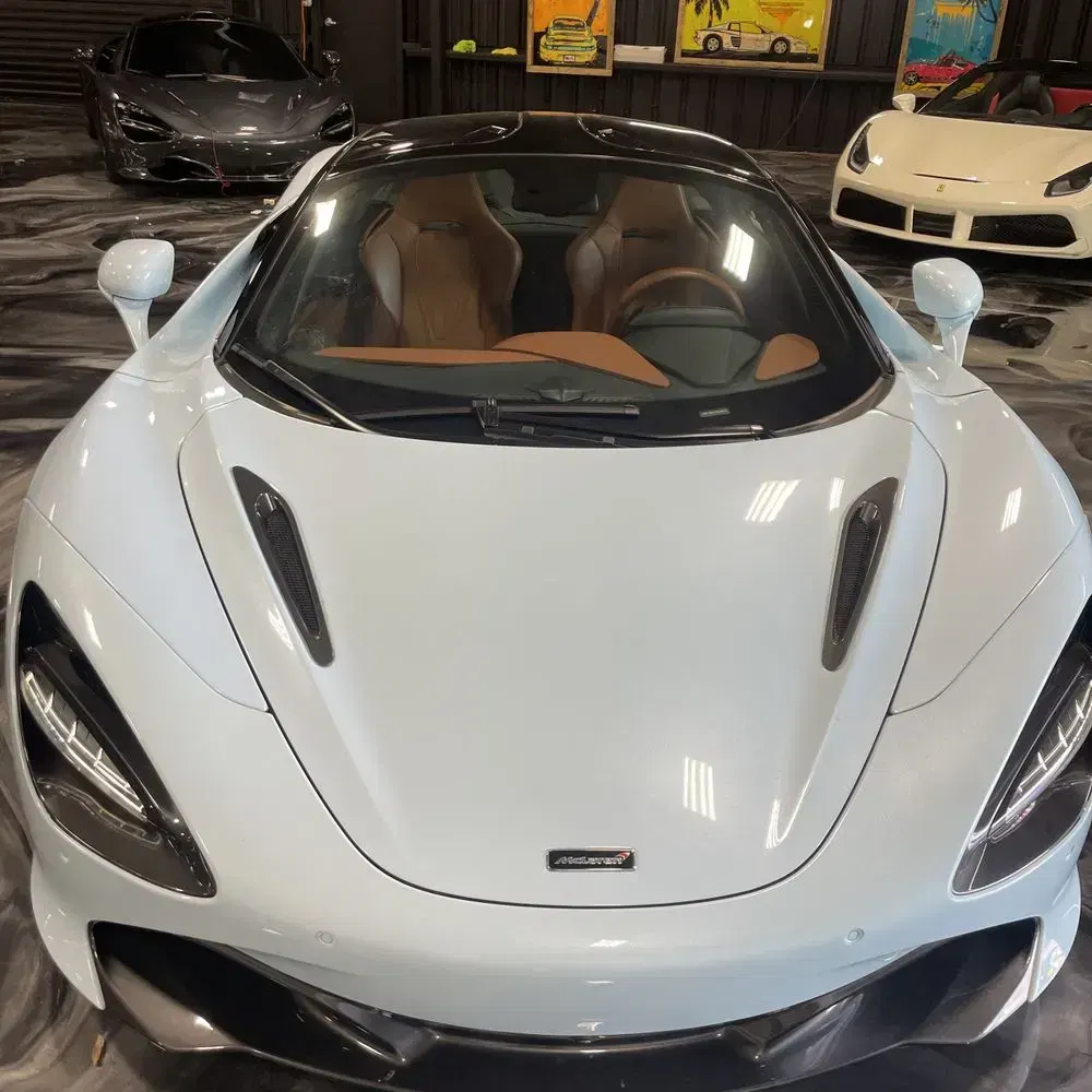2018 McLaren 720S Base
