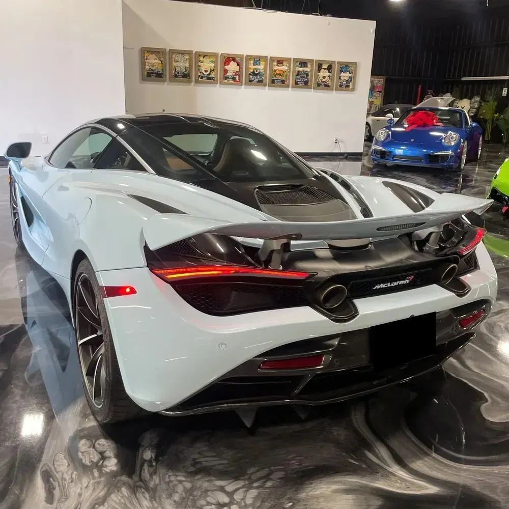 2018 McLaren 720S Base