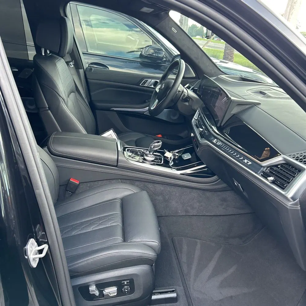 2024 BMW X7 Alpina XB7