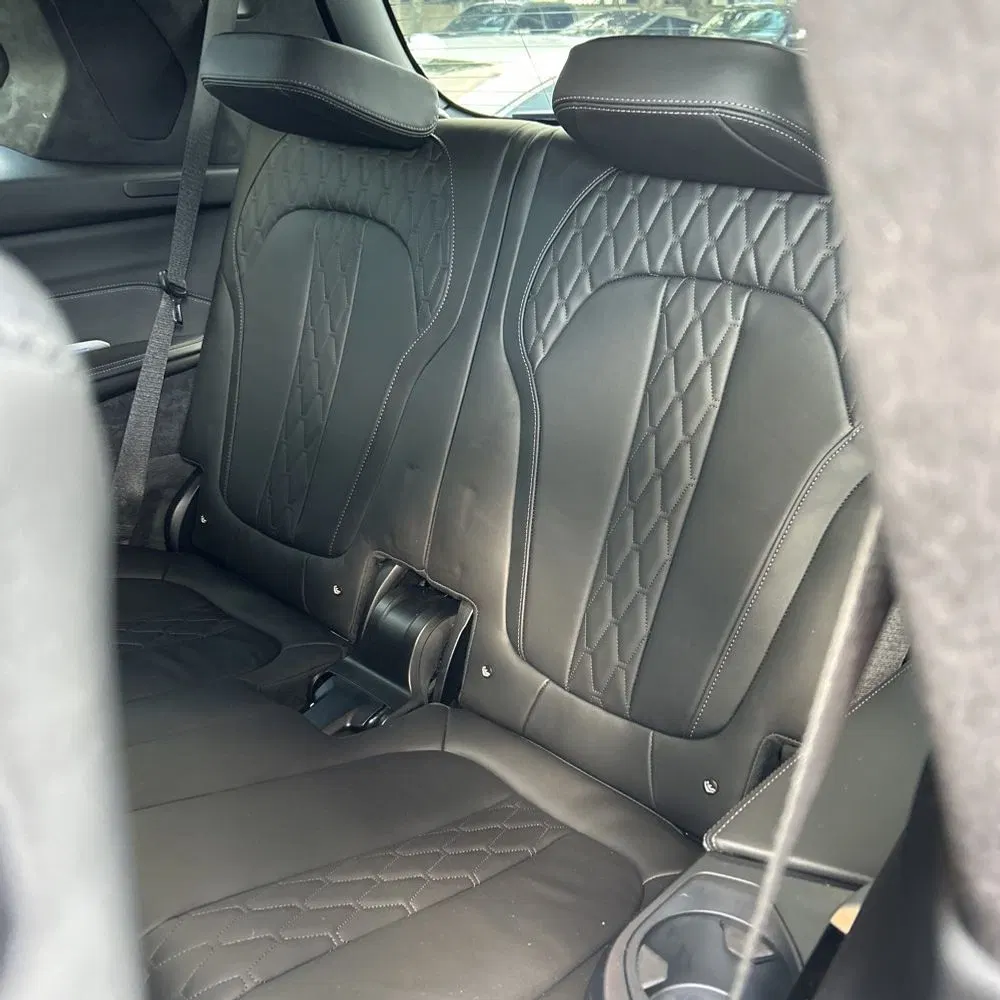2024 BMW X7 Alpina XB7