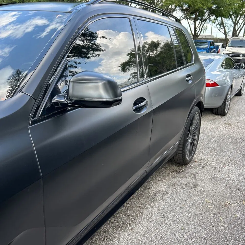 2024 BMW X7 Alpina XB7
