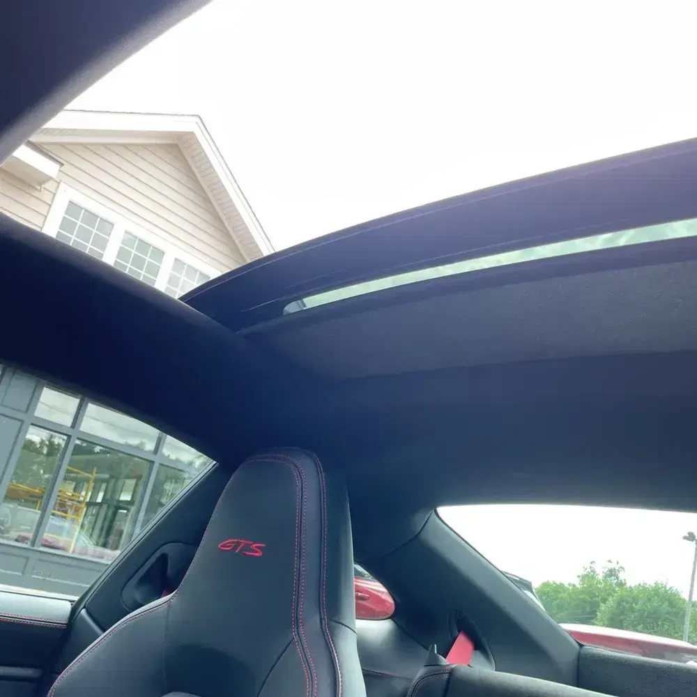 2022 Porsche 911 Carrera 4 GTS