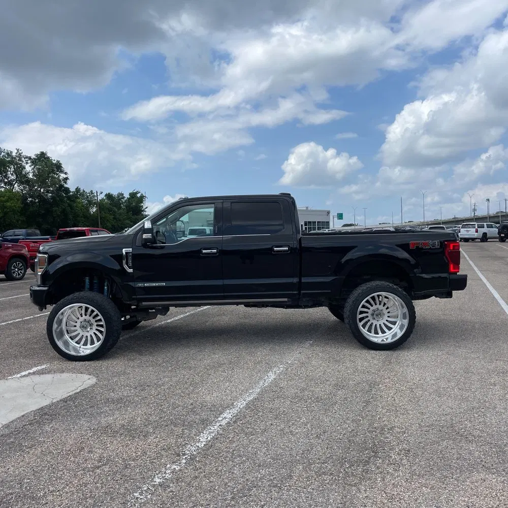 2022 Ford F-350 Super Duty Platinum
