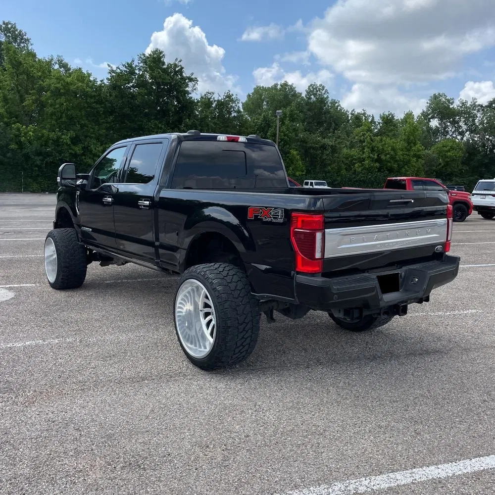 2022 Ford F-350 Super Duty Platinum