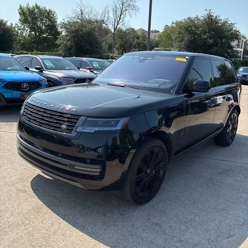 2023 Land Rover Range Rover SE