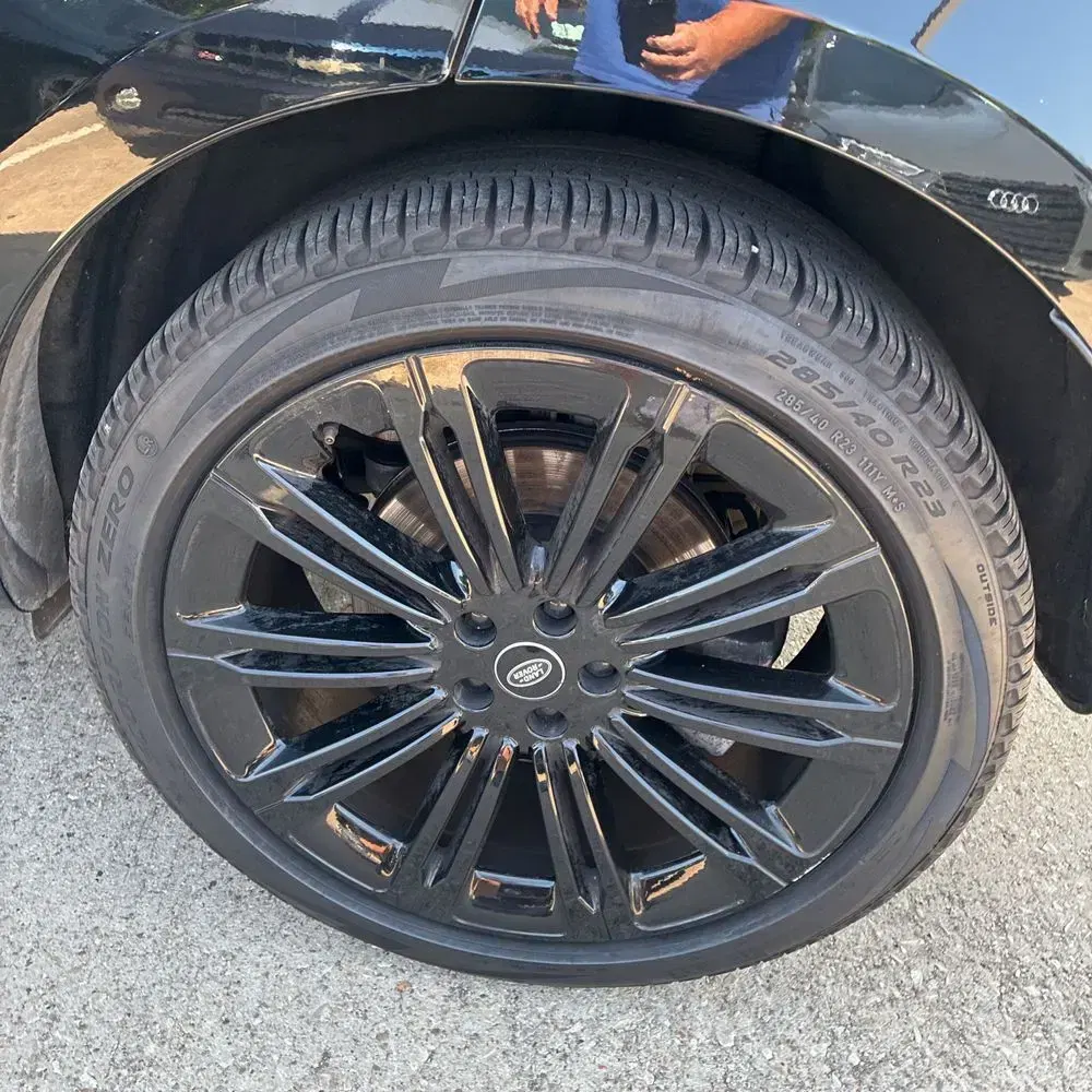 2023 Land Rover Range Rover SE