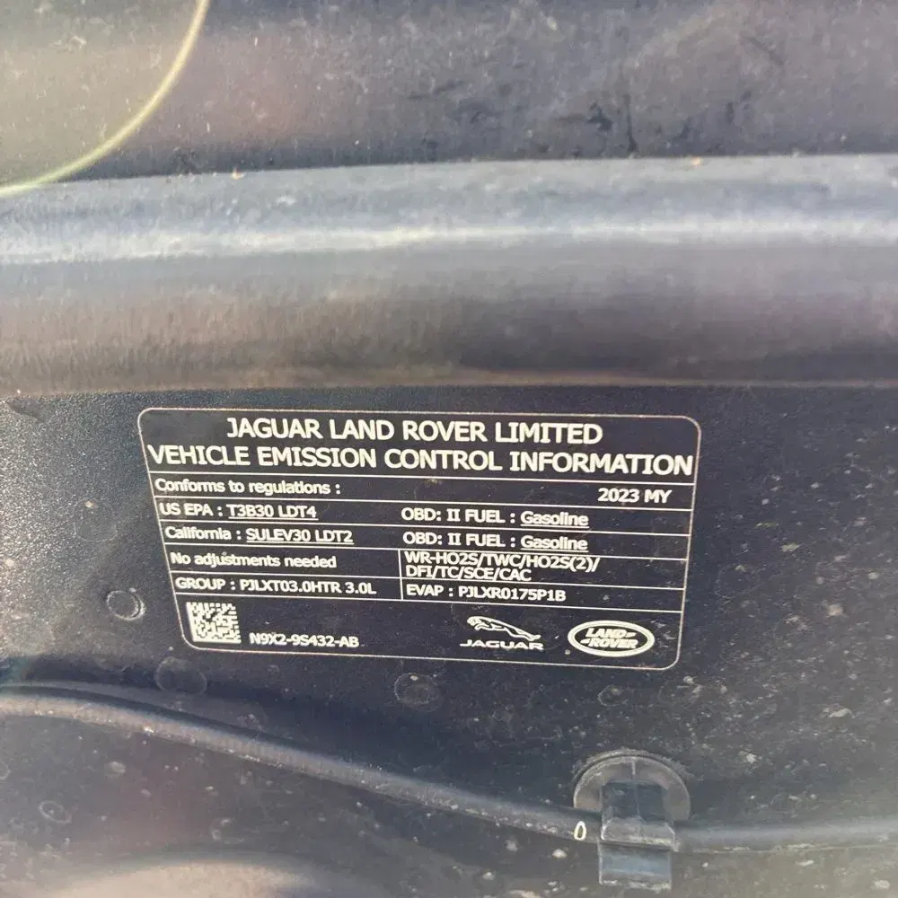 2023 Land Rover Range Rover SE