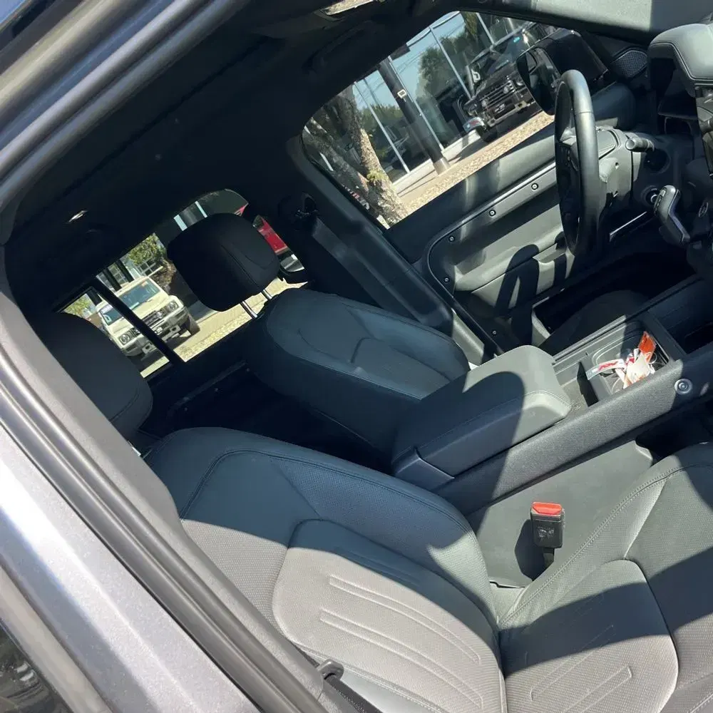 2024 Land Rover Defender 110 P400 X