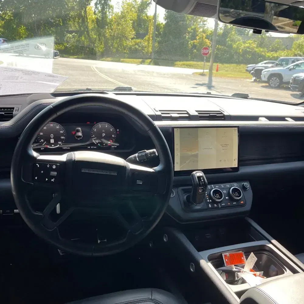 2024 Land Rover Defender 110 P400 X