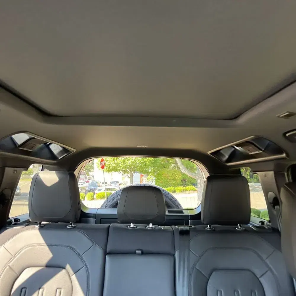 2024 Land Rover Defender 110 P400 X