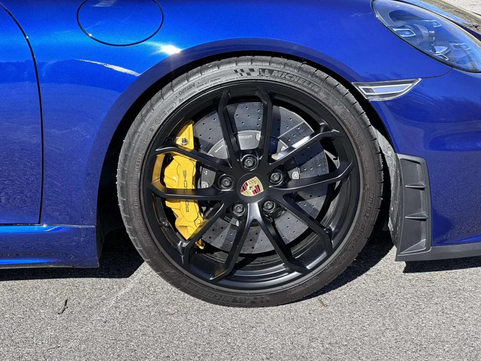 2021 Porsche 718 Spyder 6-Speed