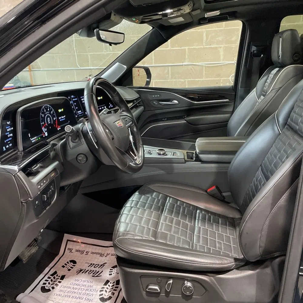2023 Cadillac Escalade-V ESV Base