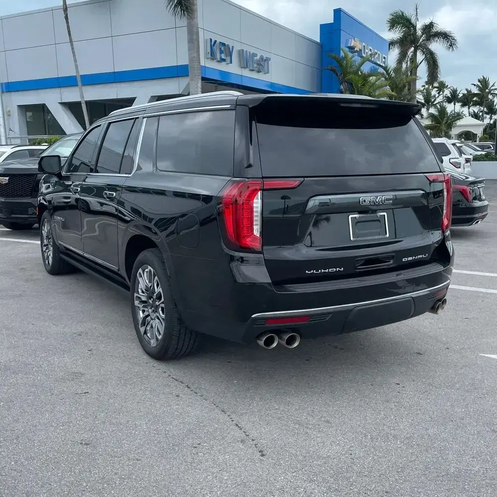 2024 GMC Yukon XL Denali Ultimate