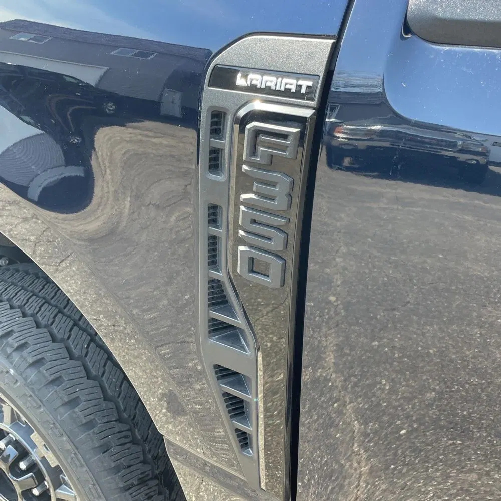 2023 Ford F-350 Super Duty Lariat