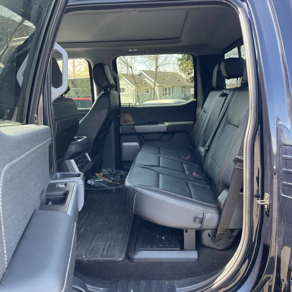 2023 Ford F-350 Super Duty Lariat