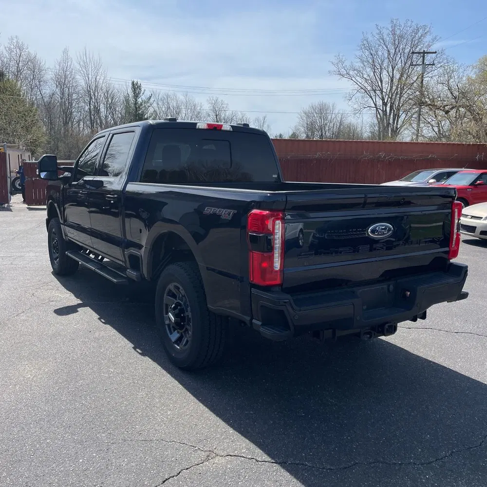 2023 Ford F-350 Super Duty Lariat