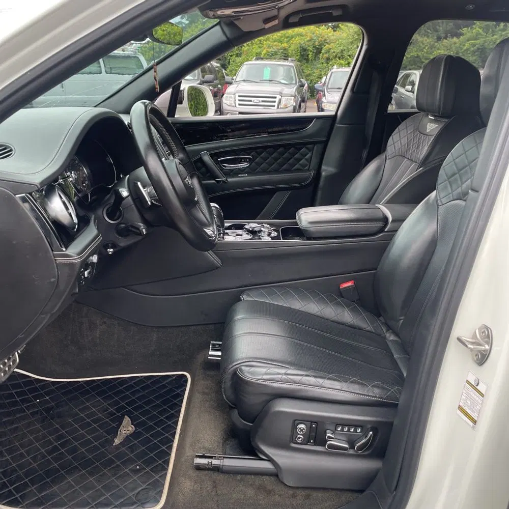 2017 Bentley Bentayga Base