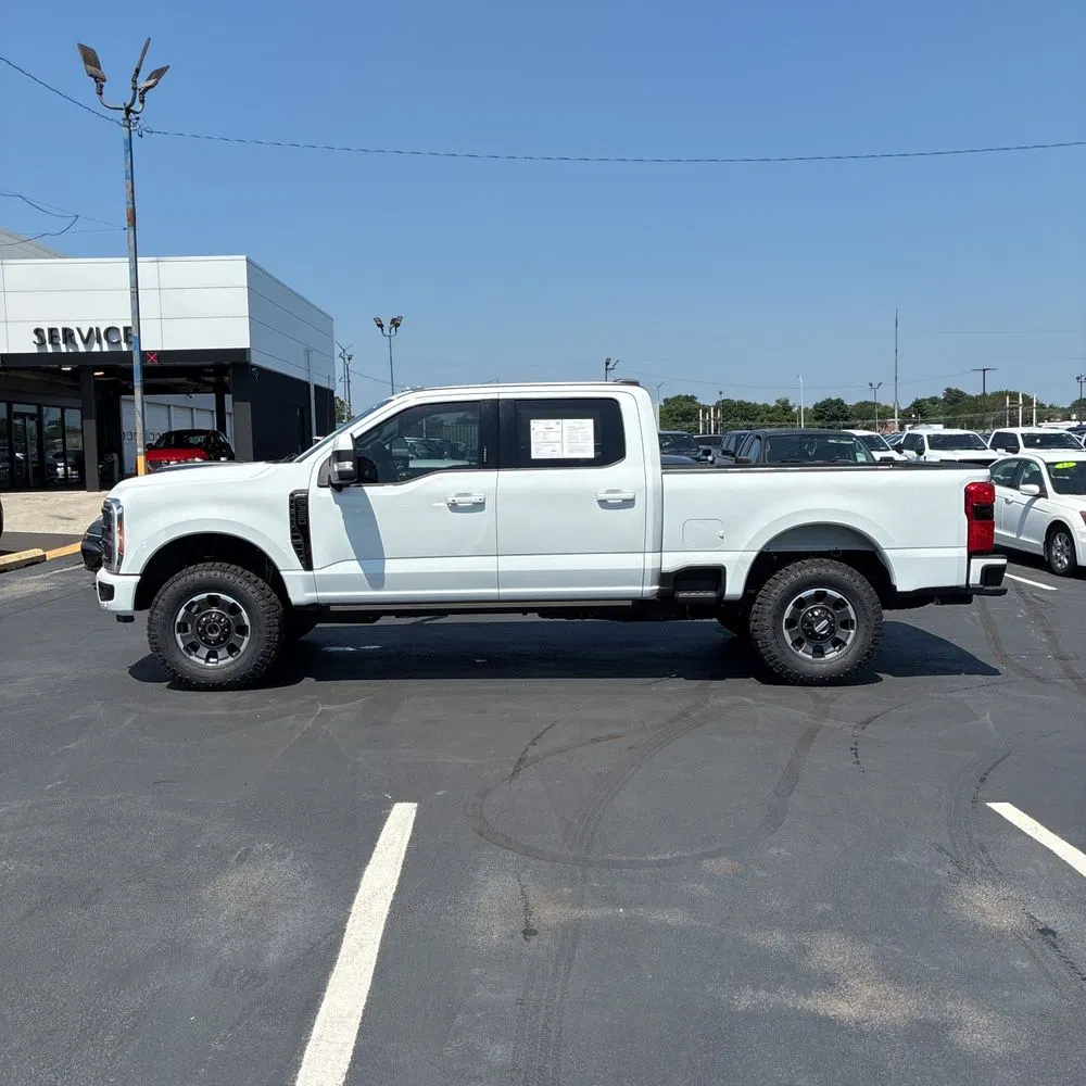 2023 Ford F-350 Super Duty Lariat