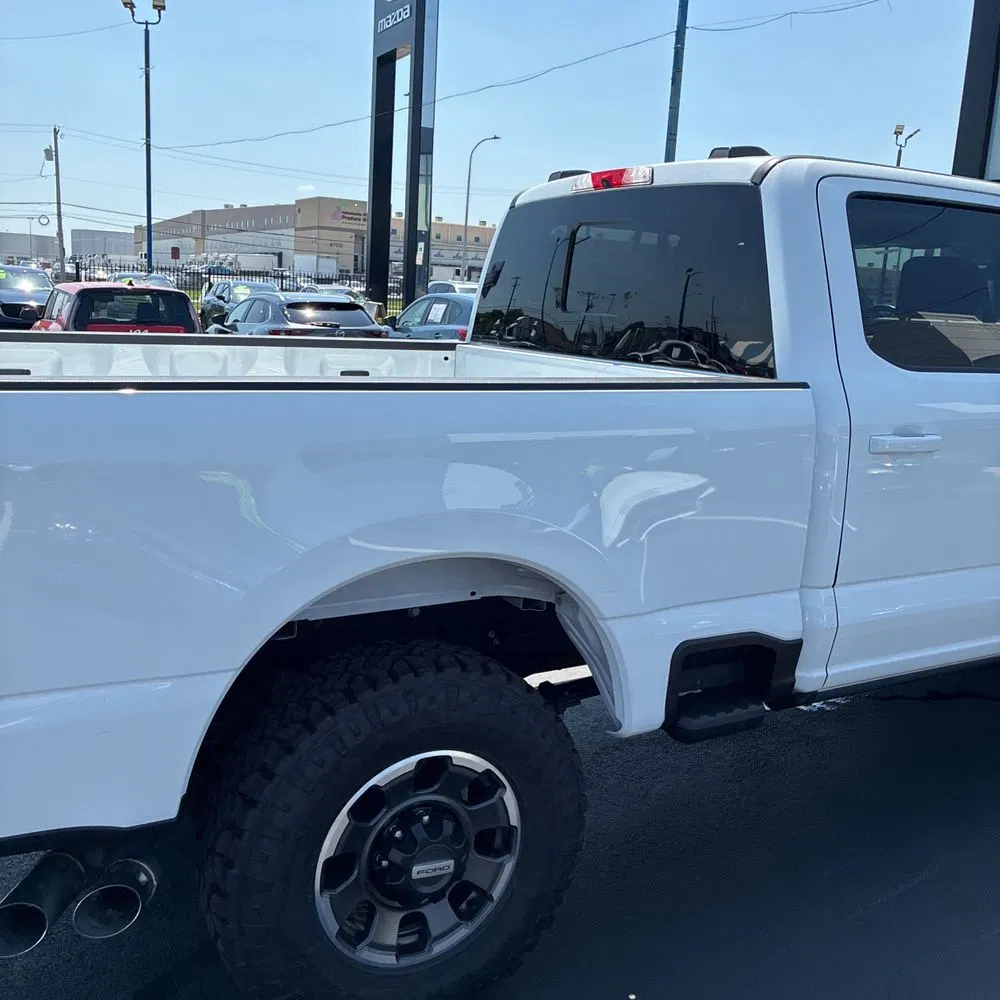 2023 Ford F-350 Super Duty Lariat