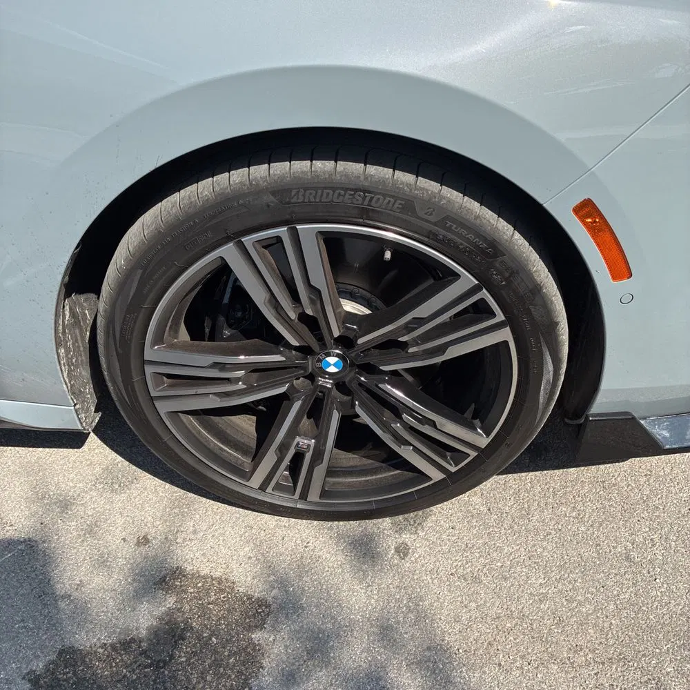 2025 BMW 7-Series 760i xDrive