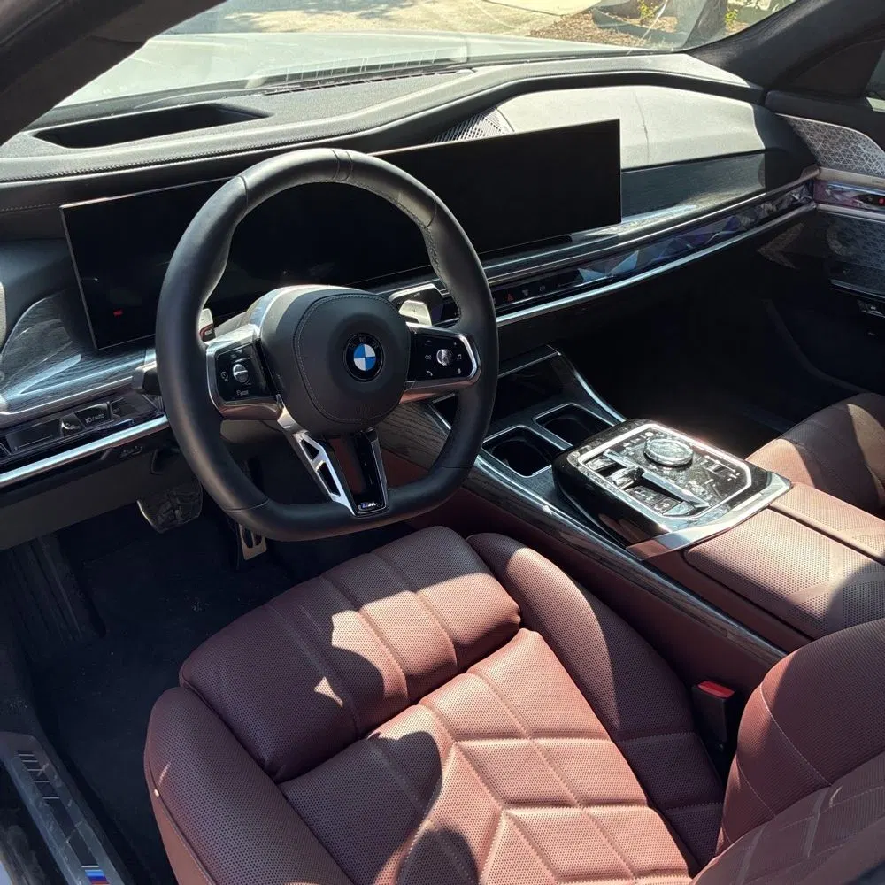 2025 BMW 7-Series 760i xDrive