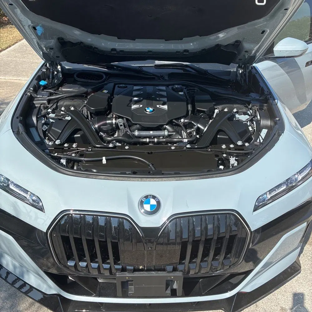 2025 BMW 7-Series 760i xDrive
