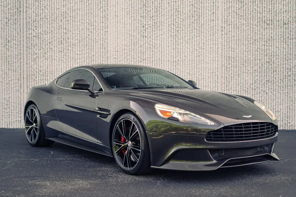 2014 Aston Martin Vanquish Coupe RWD