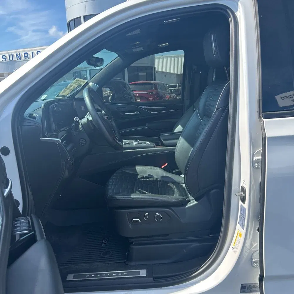 2022 Cadillac Escalade Sport Platinum
