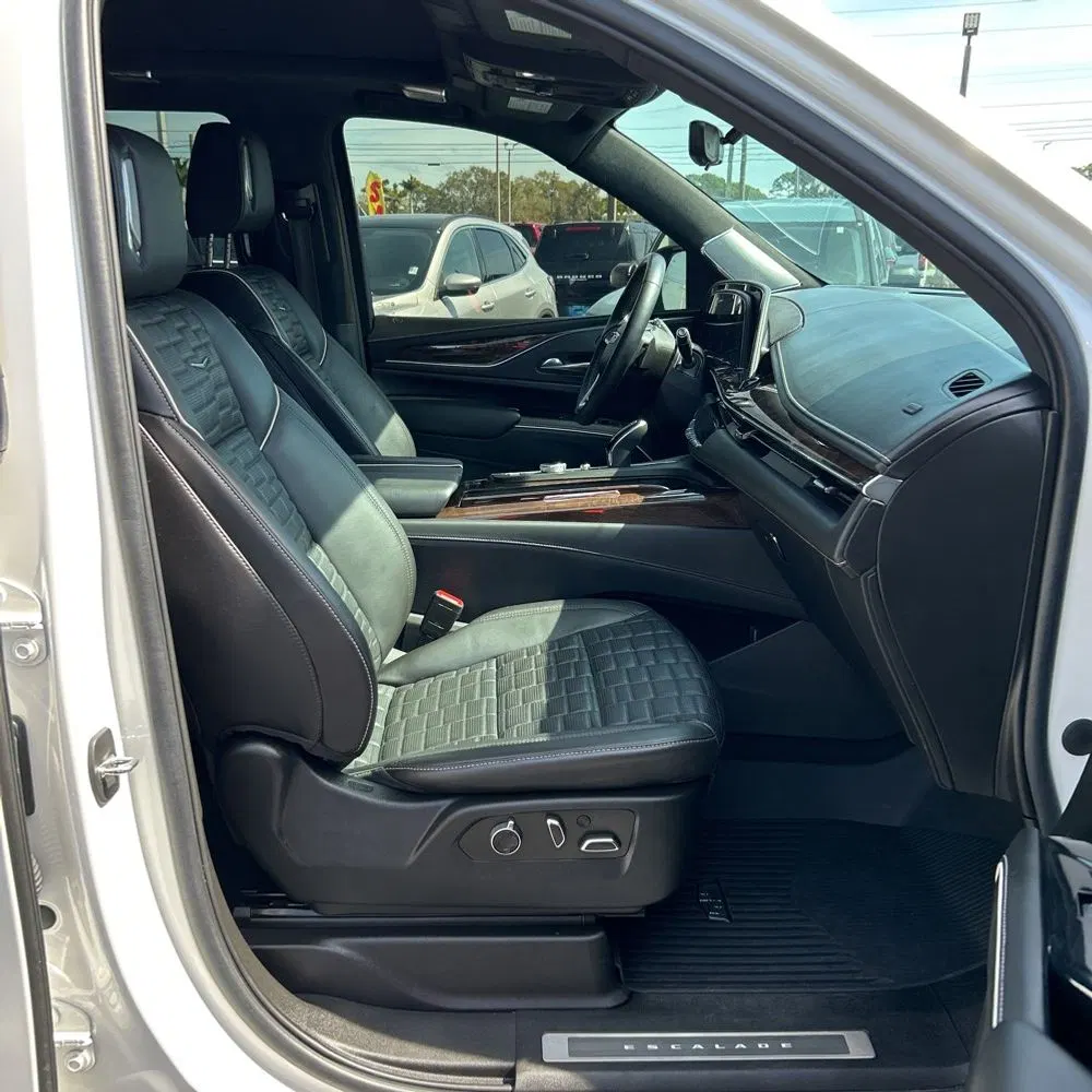 2022 Cadillac Escalade Sport Platinum