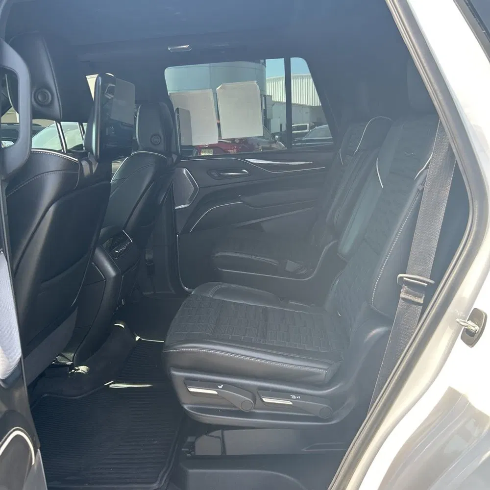 2022 Cadillac Escalade Sport Platinum