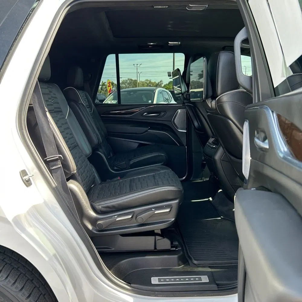 2022 Cadillac Escalade Sport Platinum