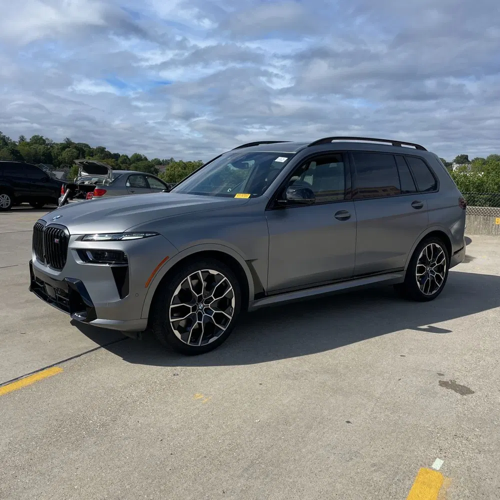 2024 BMW X7 M60i