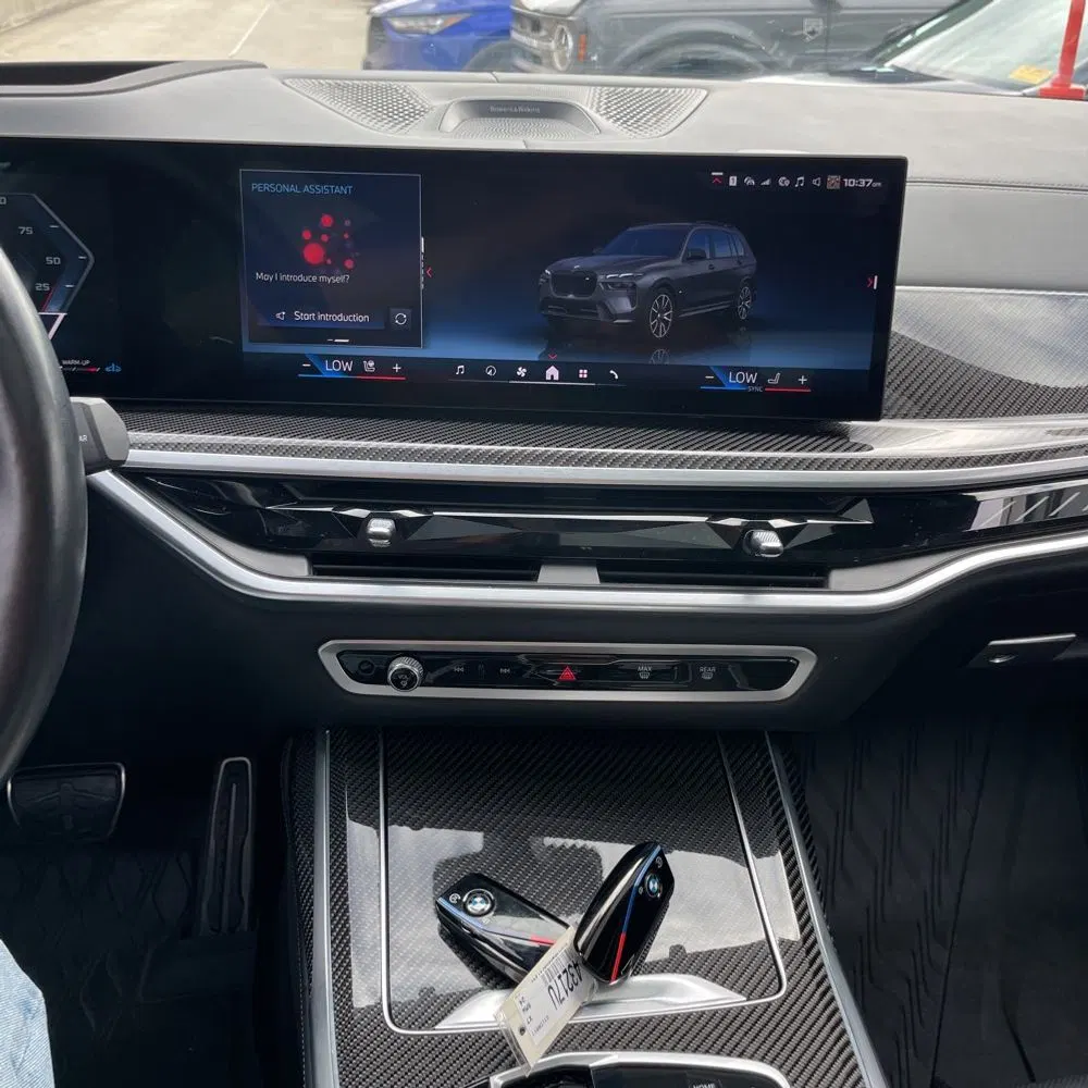 2024 BMW X7 M60i