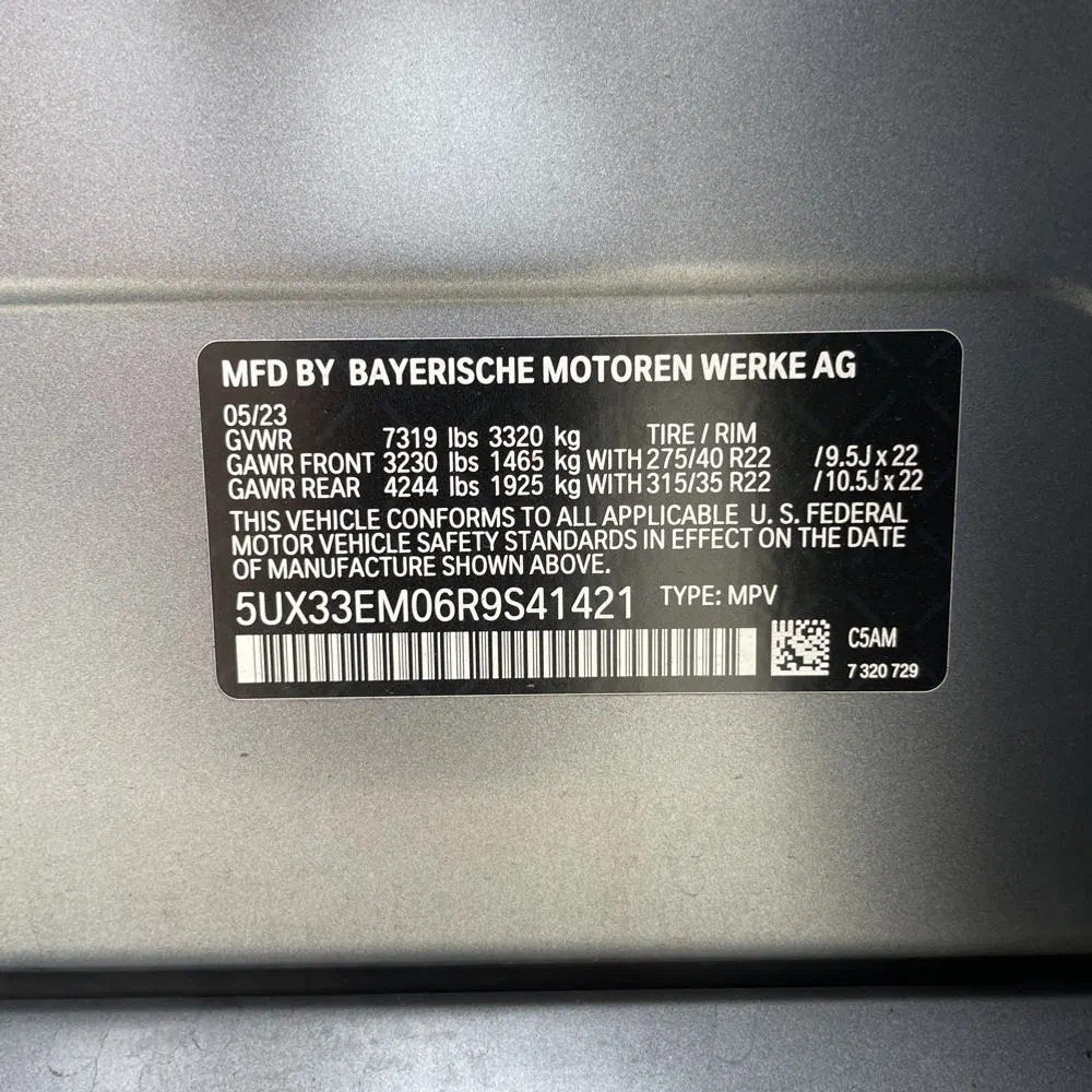 2024 BMW X7 M60i