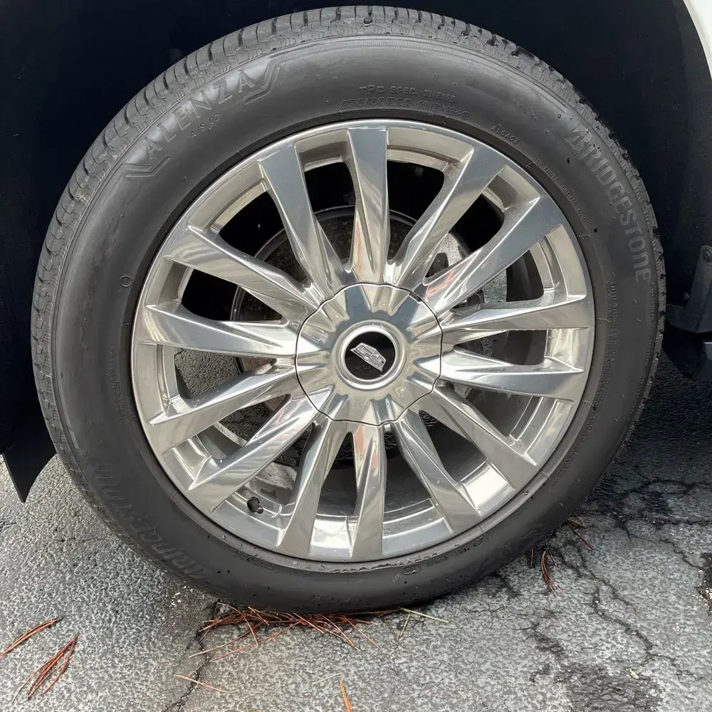 2023 Cadillac Escalade ESV Premium Luxury