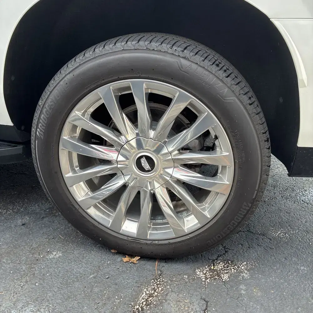 2023 Cadillac Escalade ESV Premium Luxury