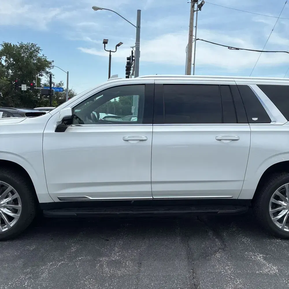 2023 Cadillac Escalade ESV Premium Luxury
