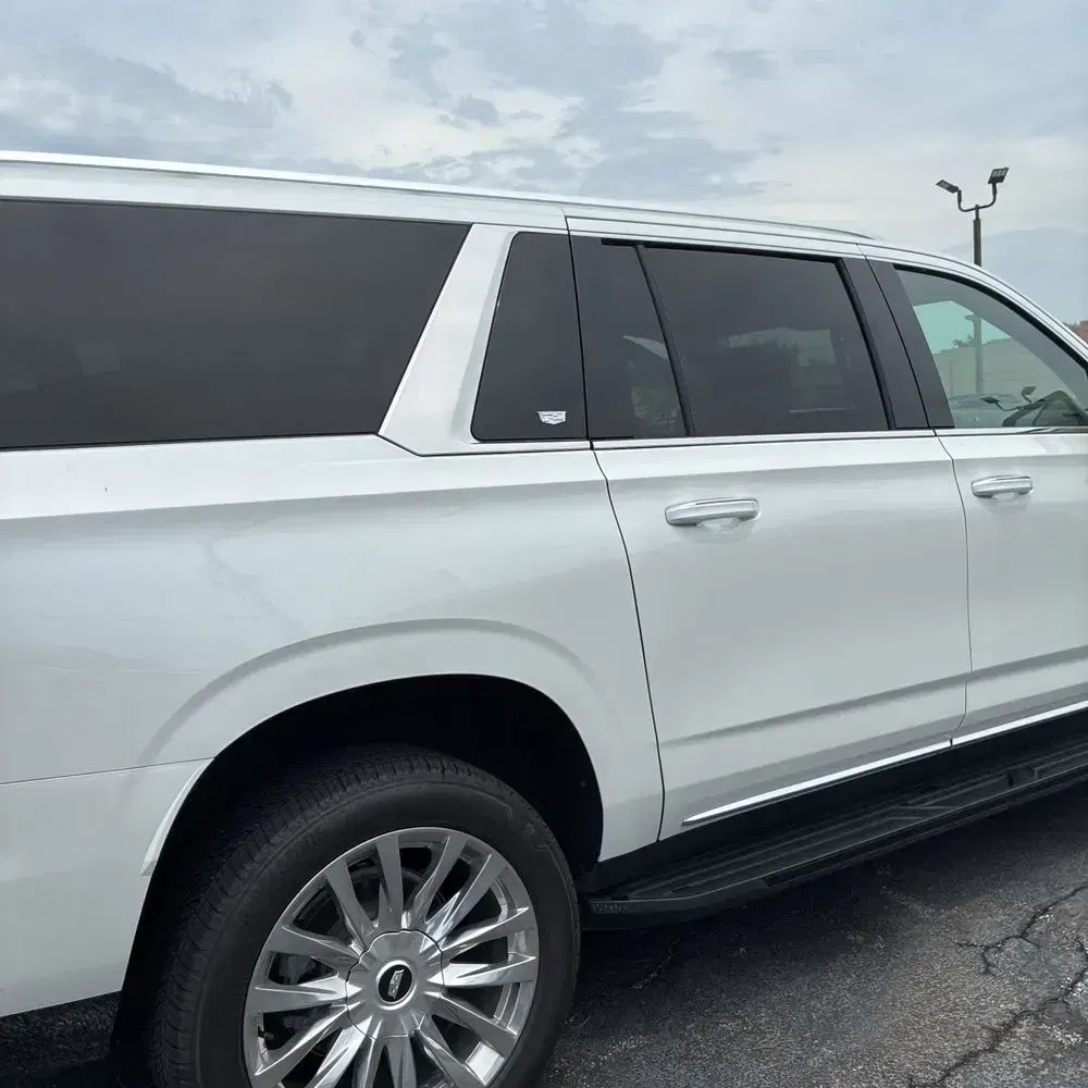 2023 Cadillac Escalade ESV Premium Luxury
