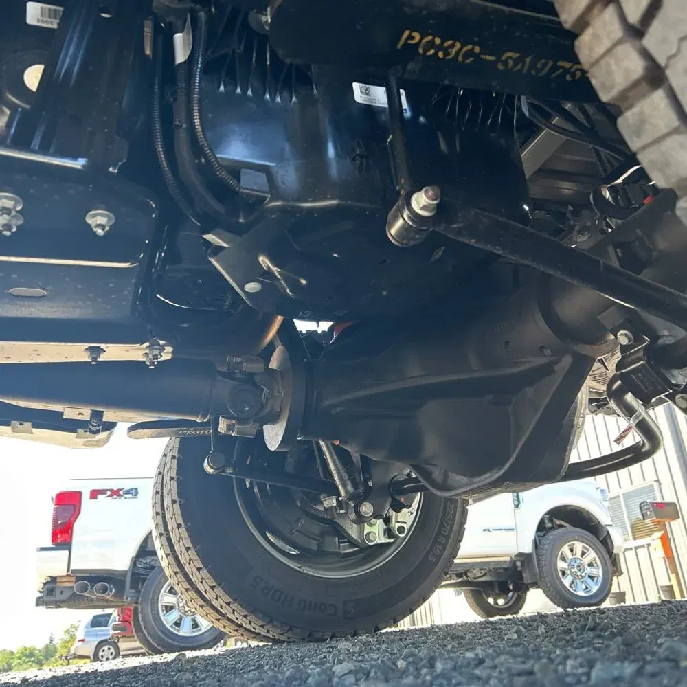 2025 Ford F-450 Super Duty Platinum