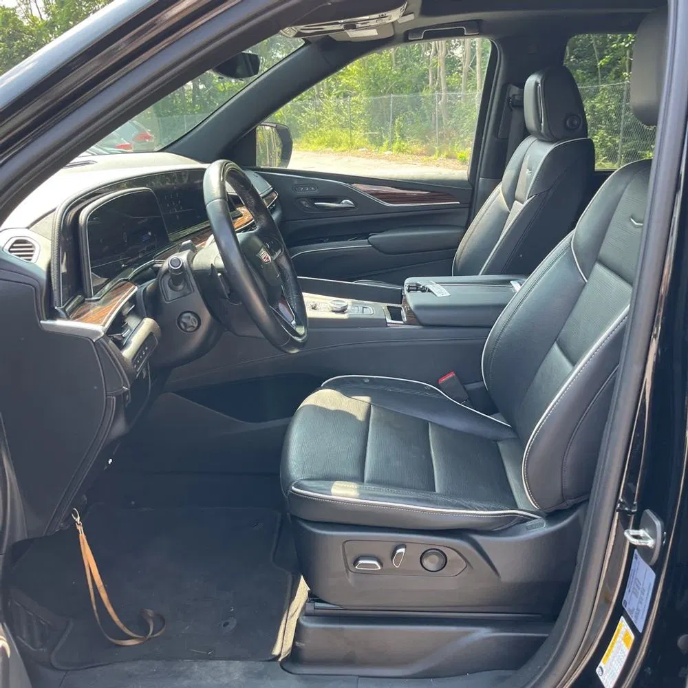 2022 Cadillac Escalade Premium Luxury