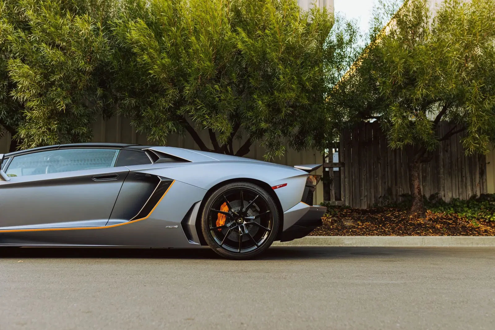 2015 Lamborghini Aventador LP700-4 Roadster