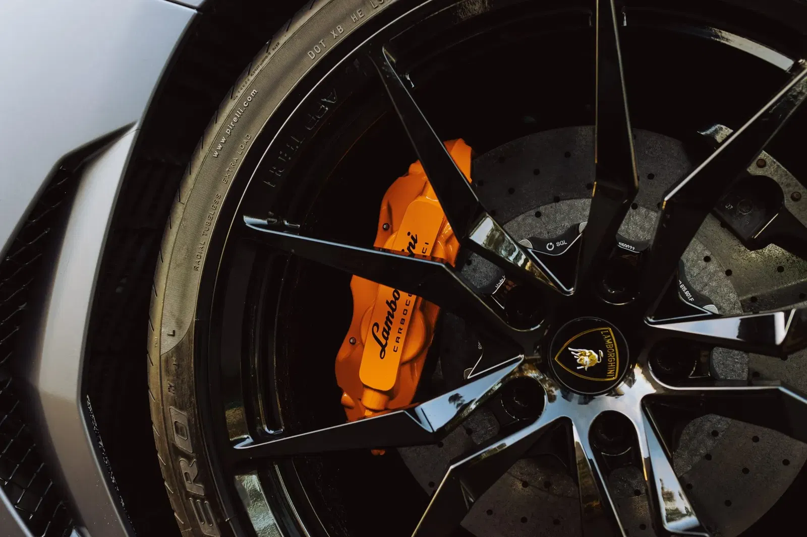2015 Lamborghini Aventador LP700-4 Roadster