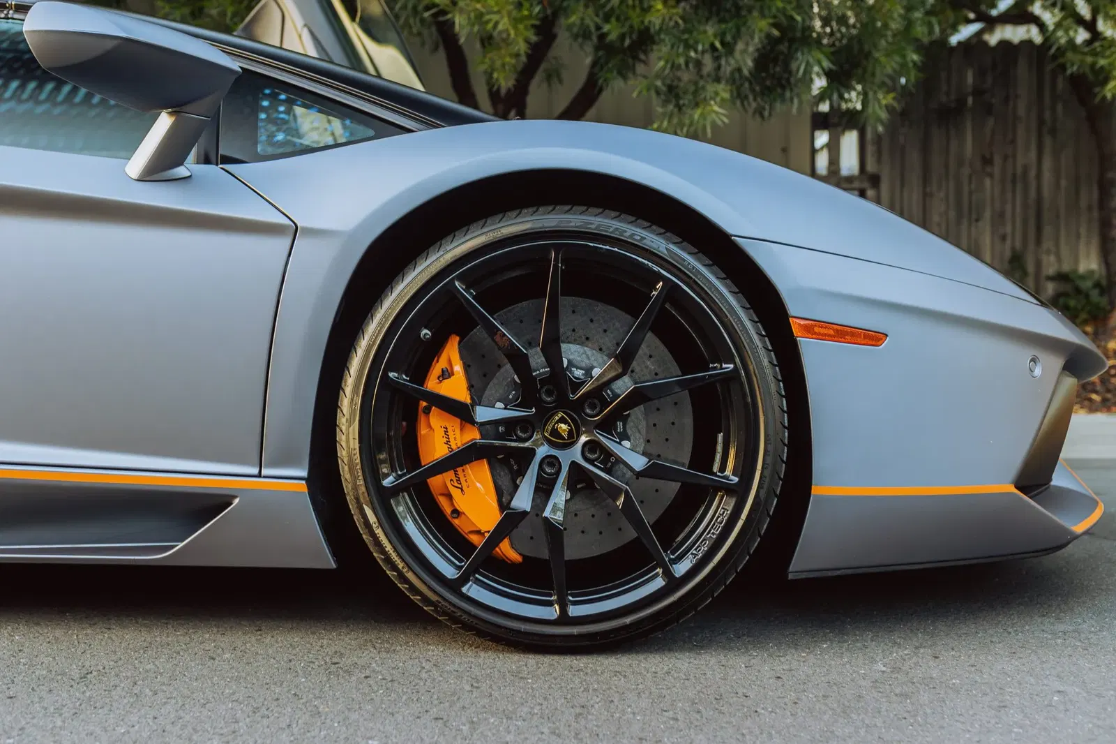2015 Lamborghini Aventador LP700-4 Roadster