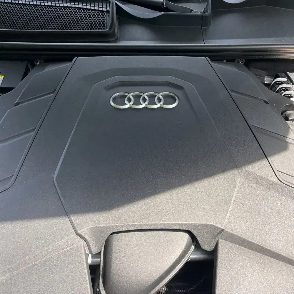 2023 Audi Q8 Premium Plus 55 TFSI