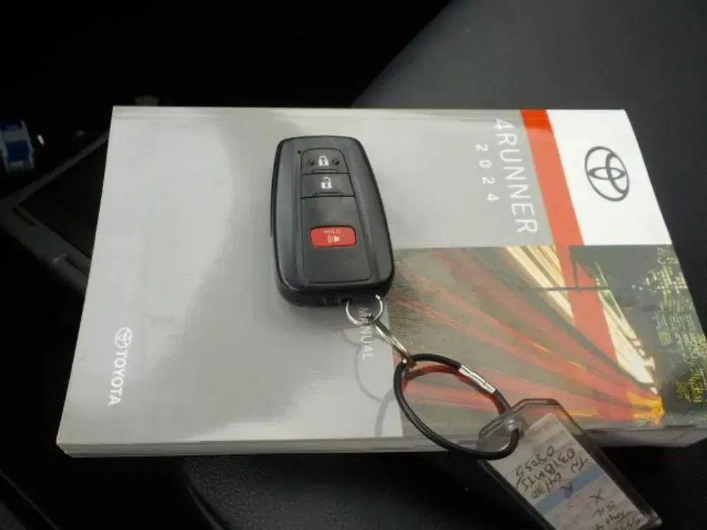 2024 Toyota 4Runner TRD Off Road