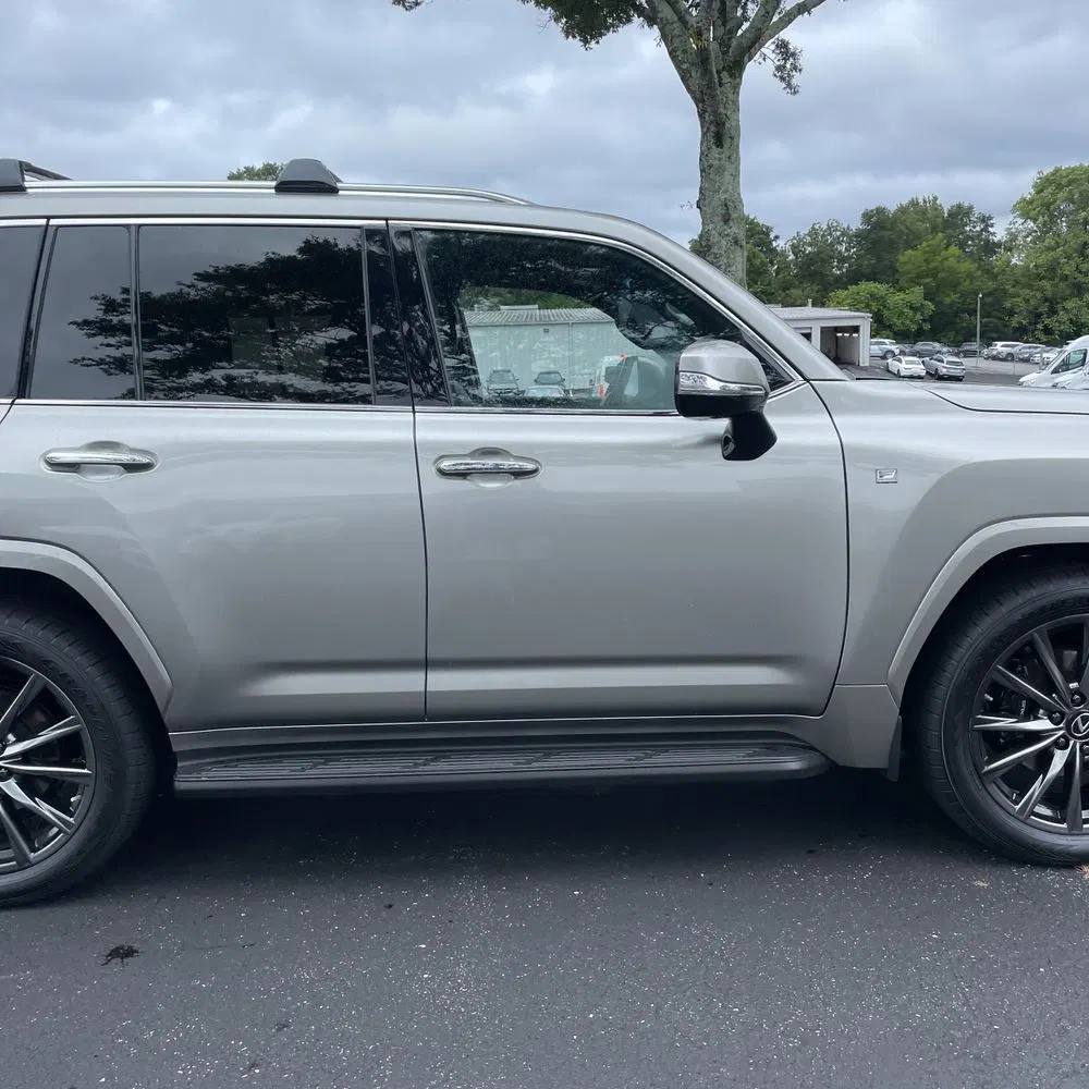 2023 Lexus LX 600 F SPORT Handling